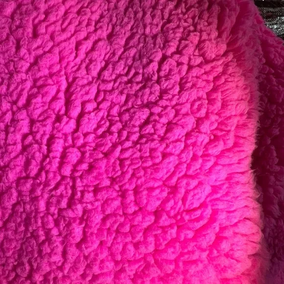 VENUS XL Cozy Pink Teddy Coat - Picture 4 of 4